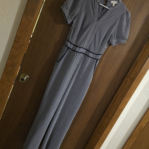 Monteau Los Angeles Pants - Chic Black and White Striped Jumpsuit